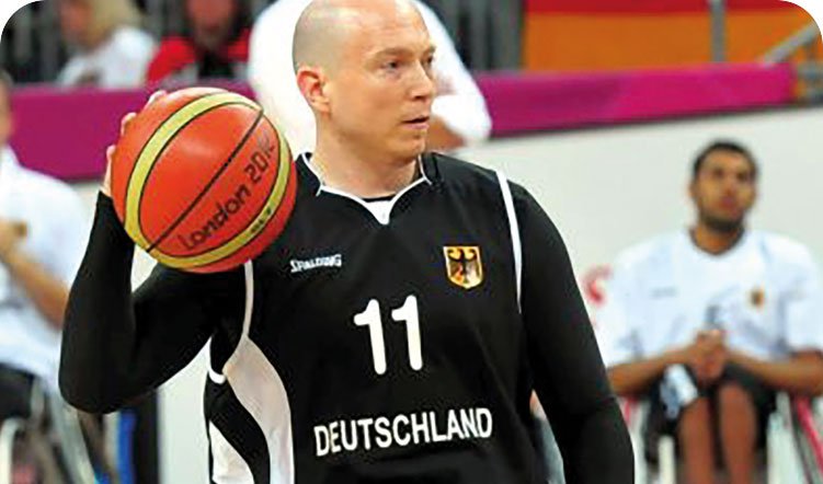 Dirk Passiwan